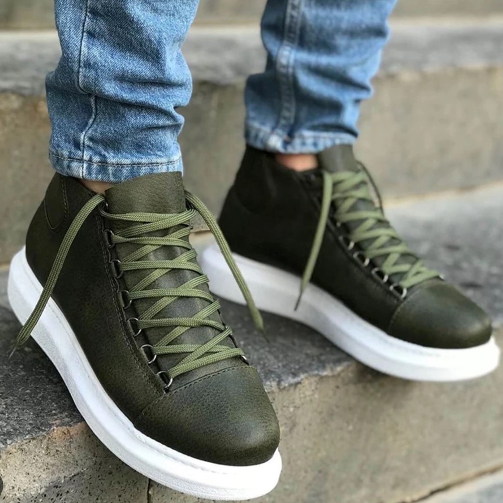 Sneaker boots!